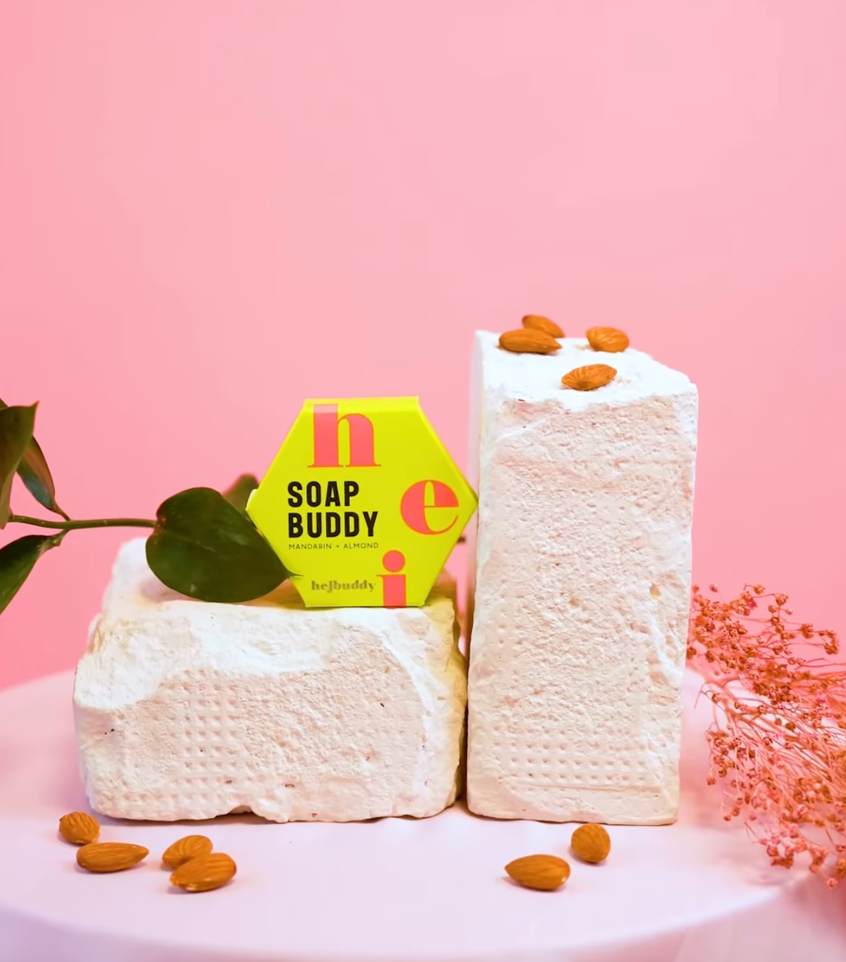 Soap Buddy - Madarin + Mandel: skonsam exfolierande tvål